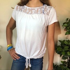Part lace white tee
